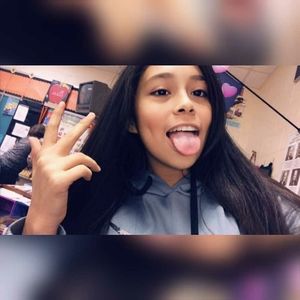 Meet your Posher, Melanie